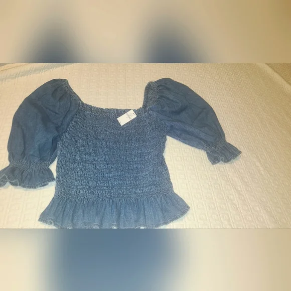 Shirt - Picture 2 of 2